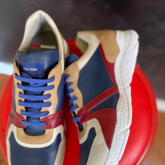 Shoes - Picture 5 of 5